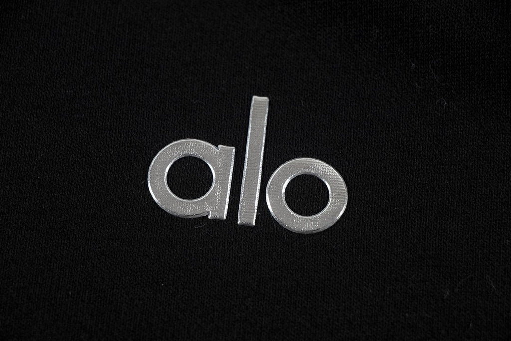 alo K503 Half-Zip Sweatshirt & Sweatpants Matching Set — detail