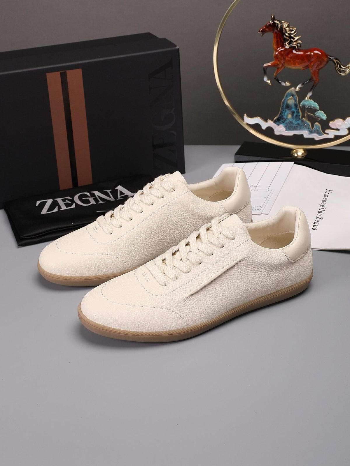 ZEGNA Textured Leather Low-Top Sneakers — front