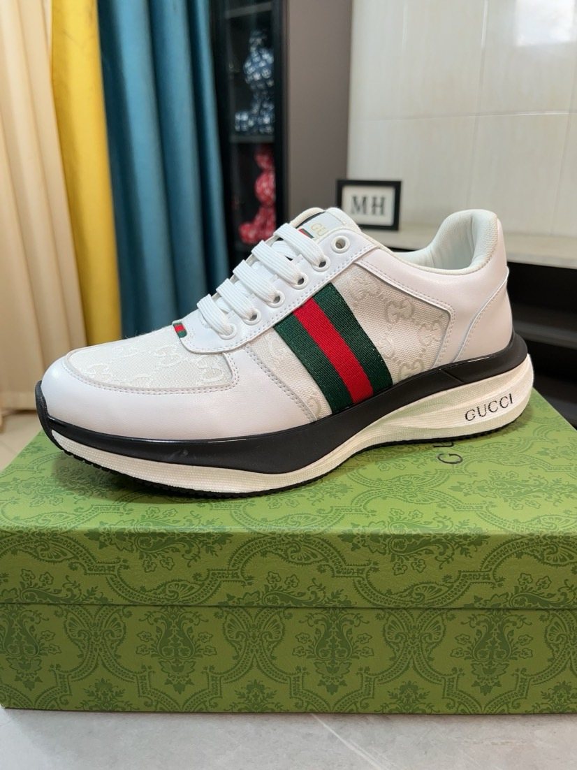 Gucci Patterned Stripe Lace-Up Sneakers — front