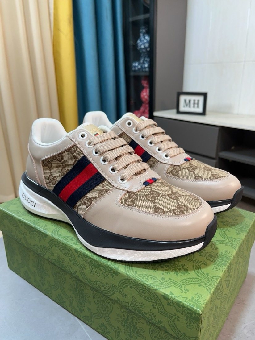 Gucci Patterned Stripe Lace-Up Sneakers — front