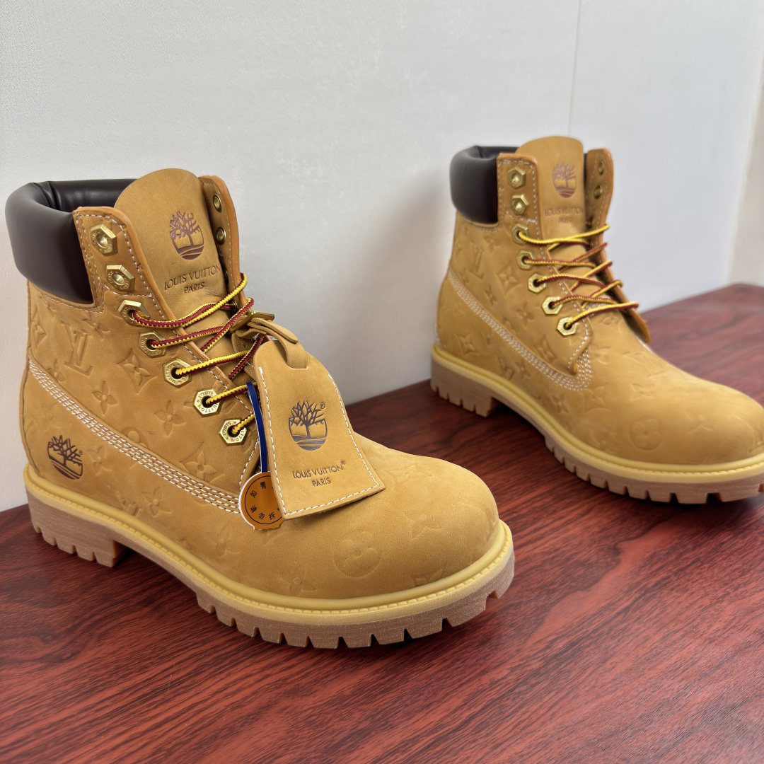 Men's Embossed Lace-Up Work Boots — front