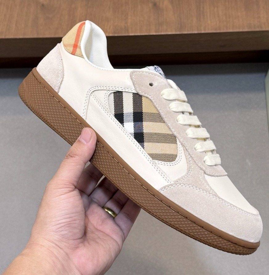 Burberry Check-Panel Low-Top Sneakers — front