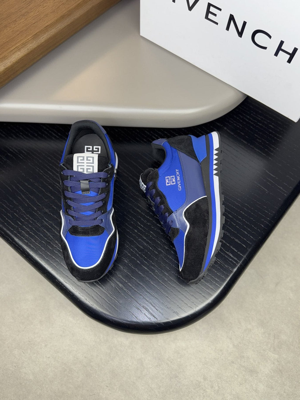 Givenchy Contrast-Trim Lace-Up Sneakers — front